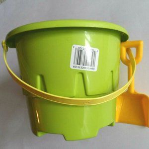 American Plastic Toys Inc. Bucket & Shovel Set 2pc Green/Yellow